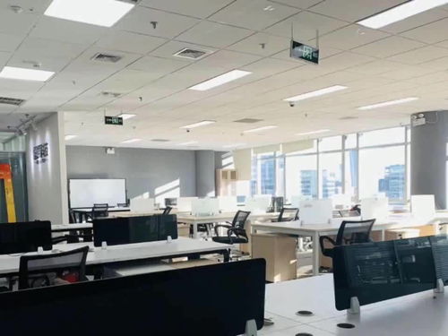 新中關(guān)大廈精裝小戶型寫(xiě)字樓特價(jià)出租，核心商務(wù)區(qū)辦公室租賃首選